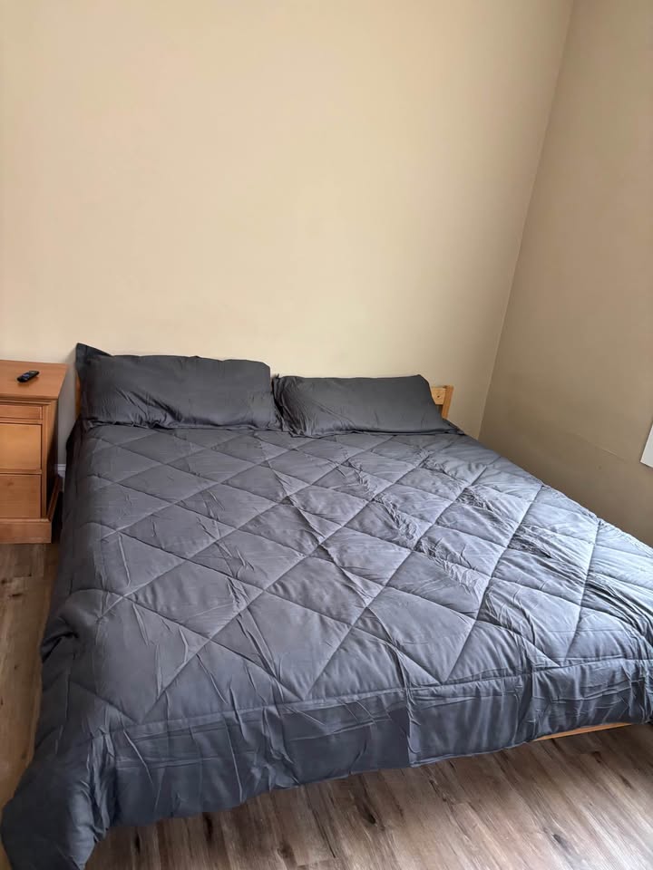 King Bed